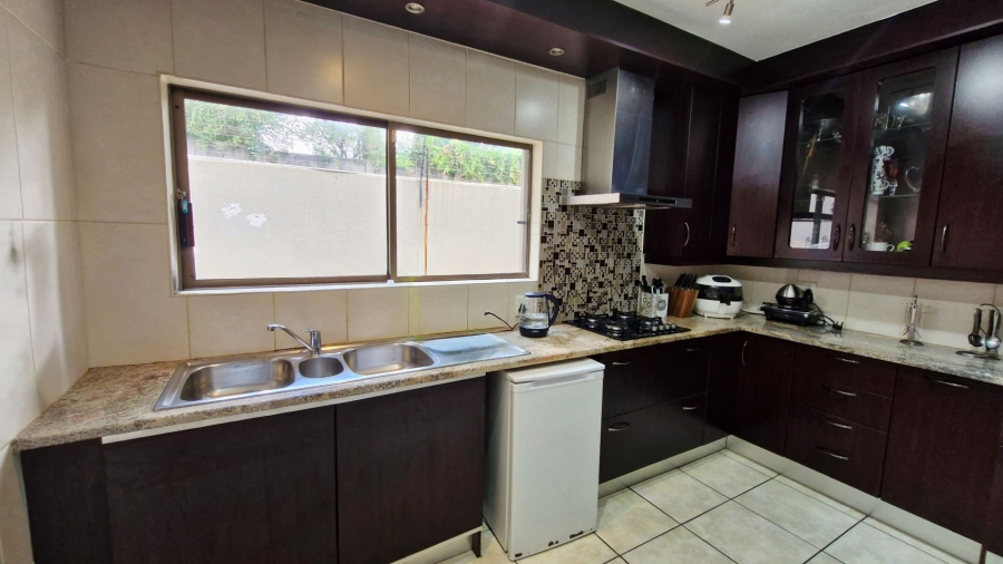 4 Bedroom Property for Sale in Glen Atholl Gauteng