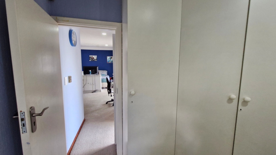 4 Bedroom Property for Sale in Glen Atholl Gauteng