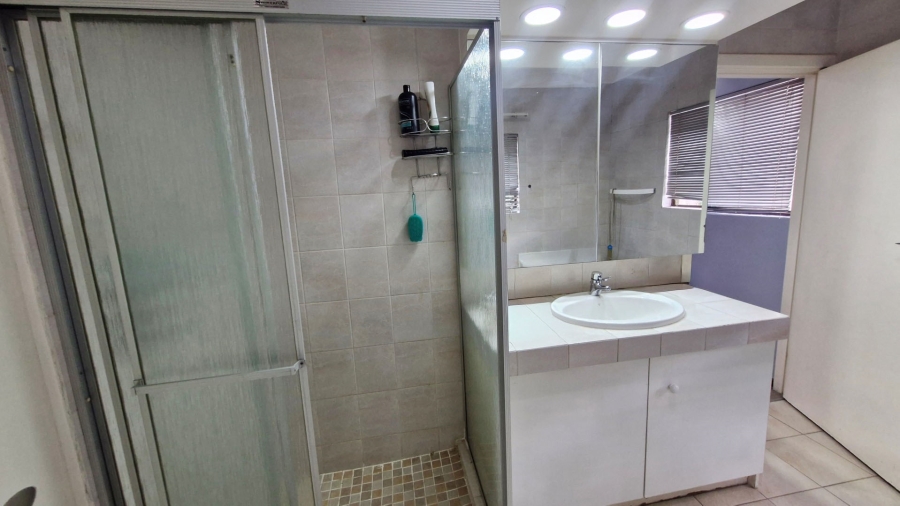 4 Bedroom Property for Sale in Glen Atholl Gauteng