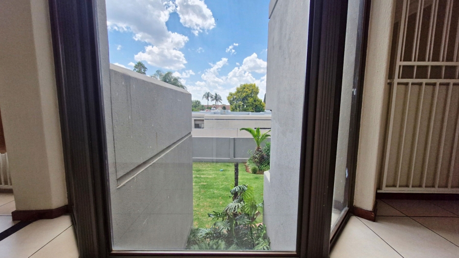 4 Bedroom Property for Sale in Glen Atholl Gauteng