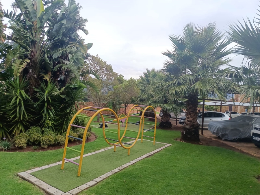 3 Bedroom Property for Sale in Radiokop Gauteng