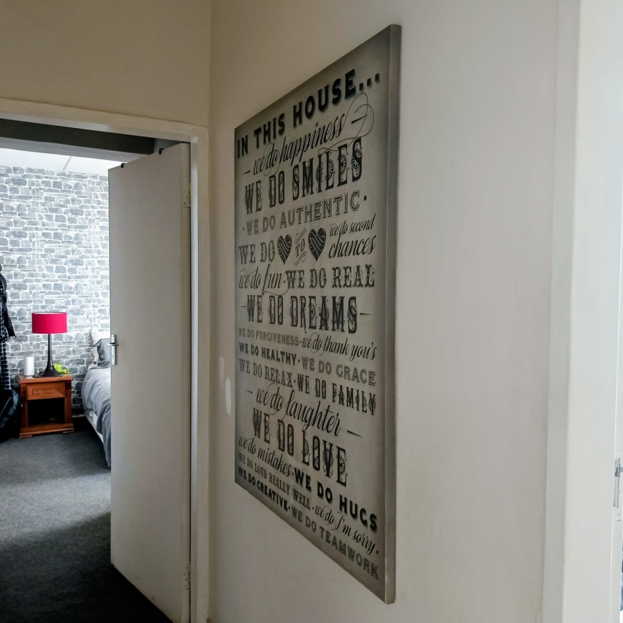 3 Bedroom Property for Sale in Radiokop Gauteng