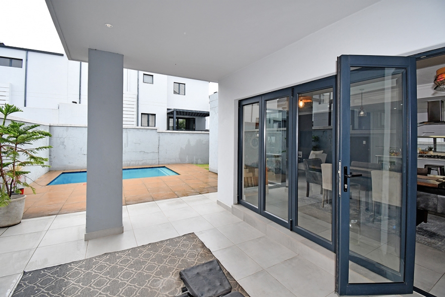 To Let 3 Bedroom Property for Rent in Broadacres Gauteng