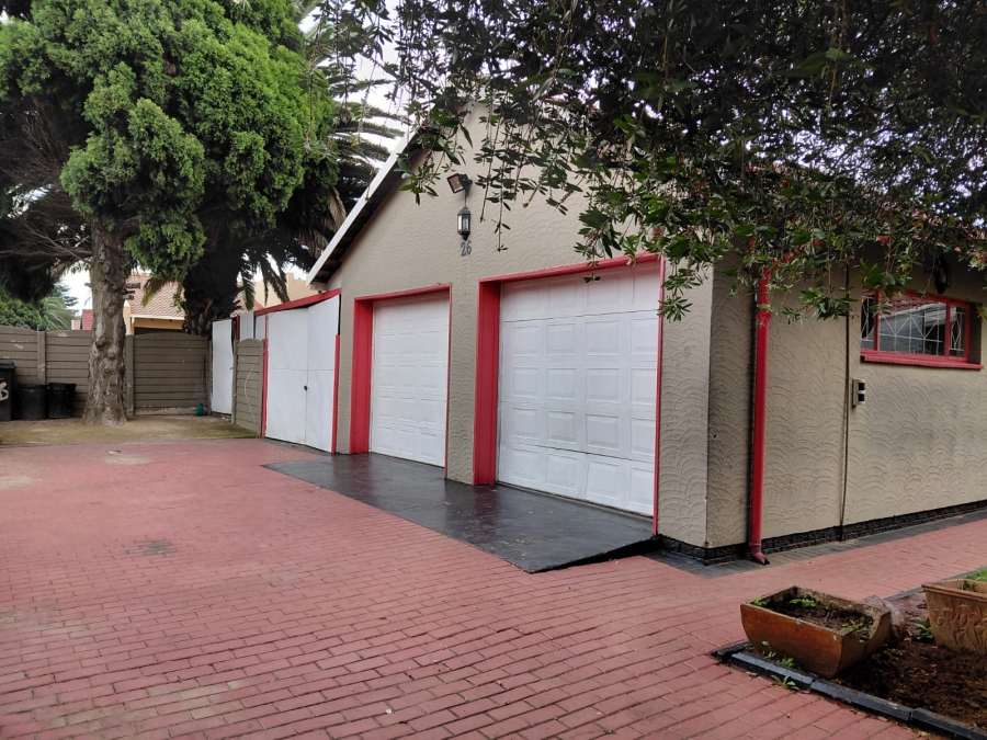 4 Bedroom Property for Sale in Dalpark Gauteng