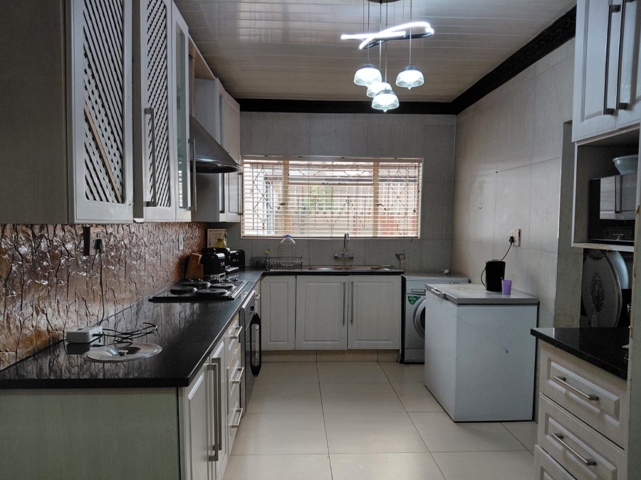 4 Bedroom Property for Sale in Dalpark Gauteng
