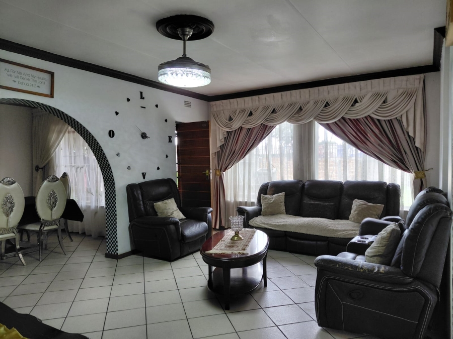 4 Bedroom Property for Sale in Dalpark Gauteng