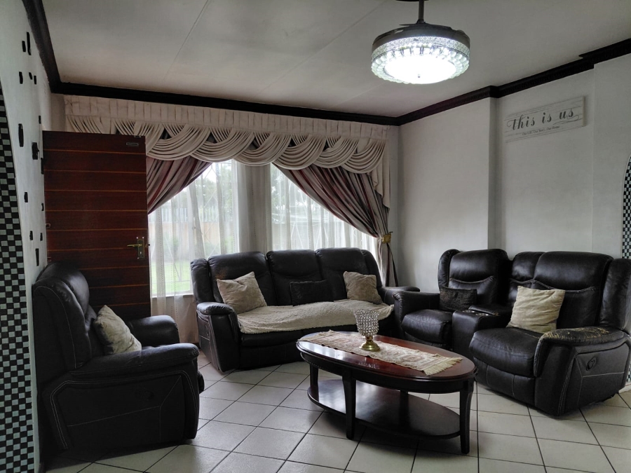 4 Bedroom Property for Sale in Dalpark Gauteng