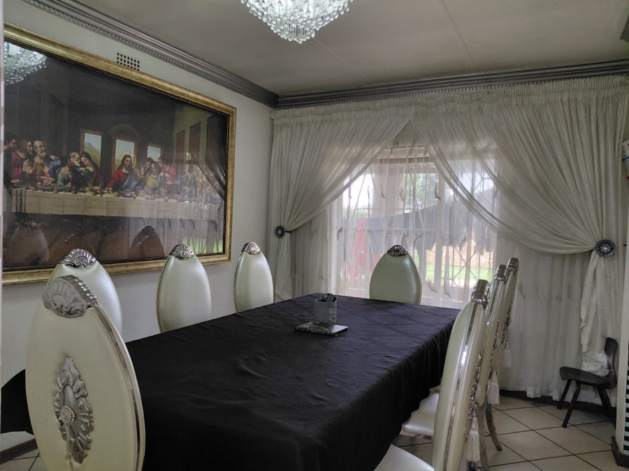 4 Bedroom Property for Sale in Dalpark Gauteng