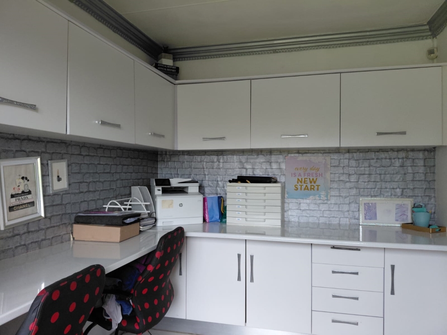 4 Bedroom Property for Sale in Dalpark Gauteng