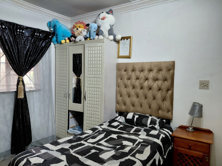 4 Bedroom Property for Sale in Dalpark Gauteng