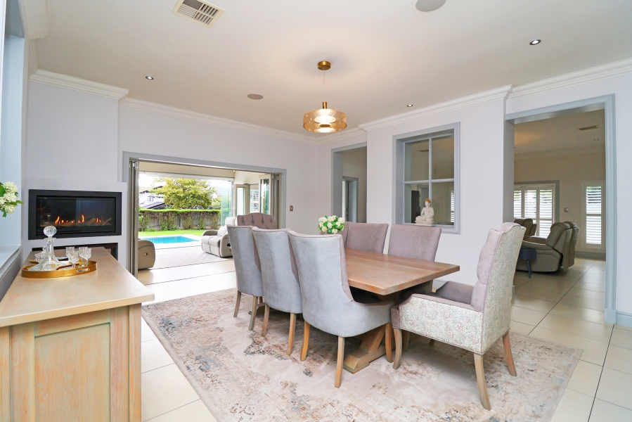 4 Bedroom Property for Sale in Waterfall Country Estate Gauteng