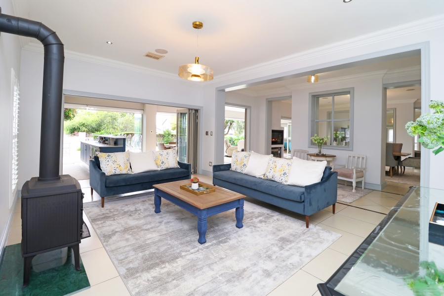 4 Bedroom Property for Sale in Waterfall Country Estate Gauteng