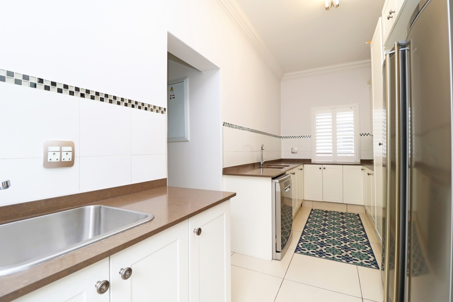 4 Bedroom Property for Sale in Waterfall Country Estate Gauteng