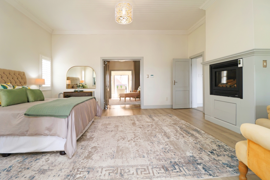 4 Bedroom Property for Sale in Waterfall Country Estate Gauteng