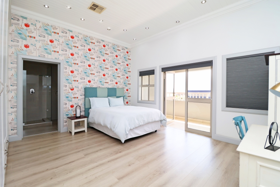 4 Bedroom Property for Sale in Waterfall Country Estate Gauteng