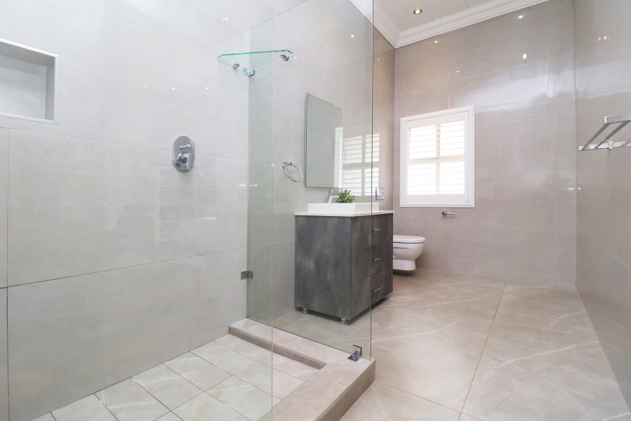 4 Bedroom Property for Sale in Waterfall Country Estate Gauteng