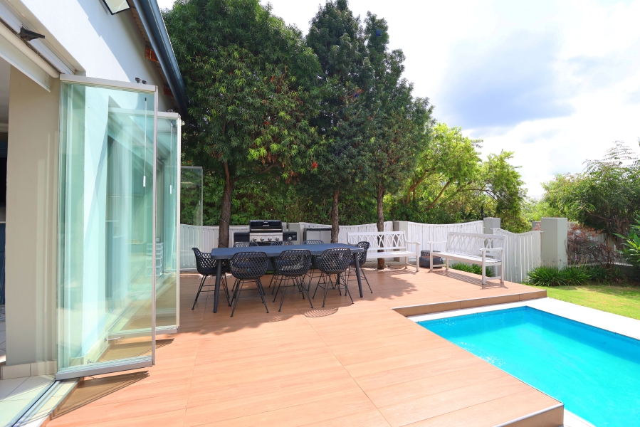4 Bedroom Property for Sale in Waterfall Country Estate Gauteng