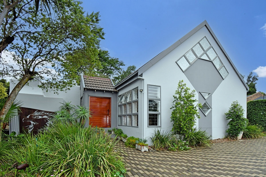 2 Bedroom Property for Sale in Bryanston Gauteng