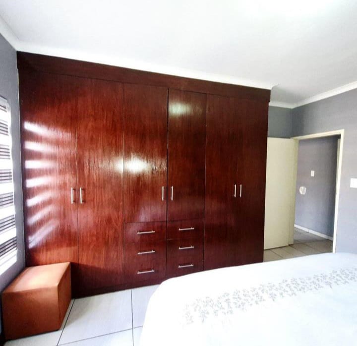 2 Bedroom Property for Sale in Norkem Park Gauteng