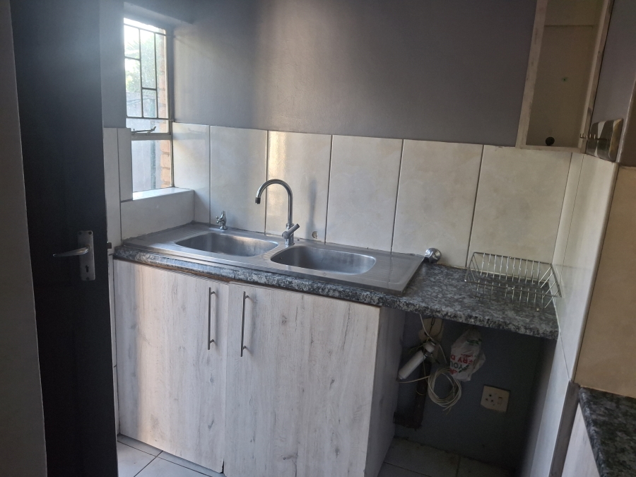 3 Bedroom Property for Sale in Riamar Park Gauteng