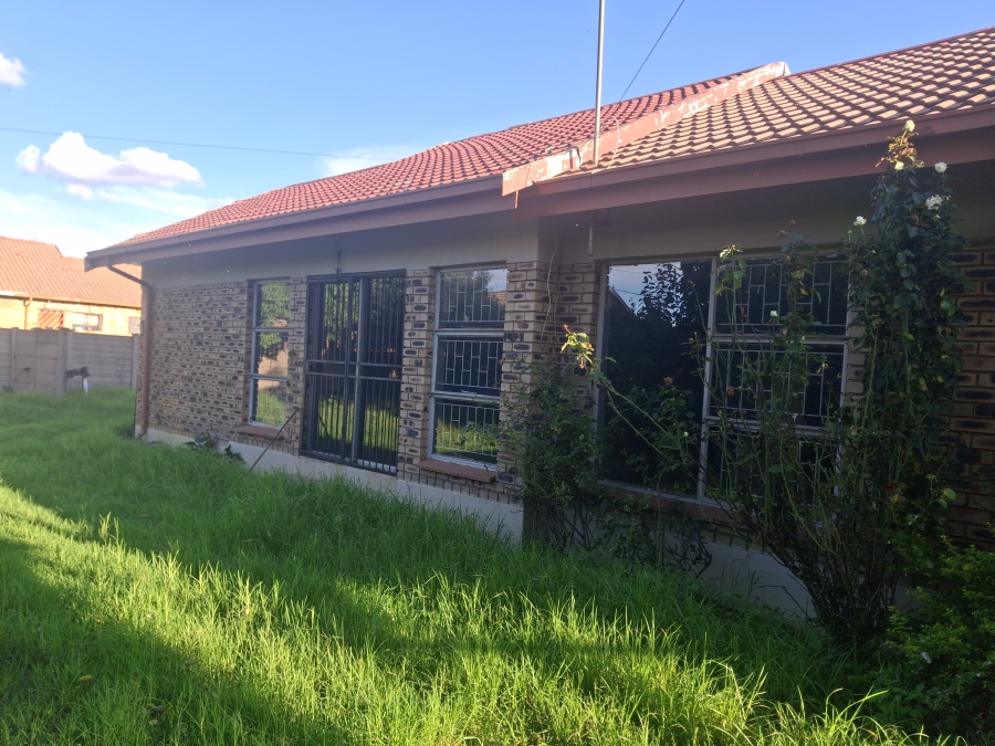 3 Bedroom Property for Sale in Riamar Park Gauteng