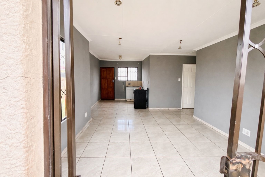 2 Bedroom Property for Sale in Vanderbijlpark CE 7 Gauteng