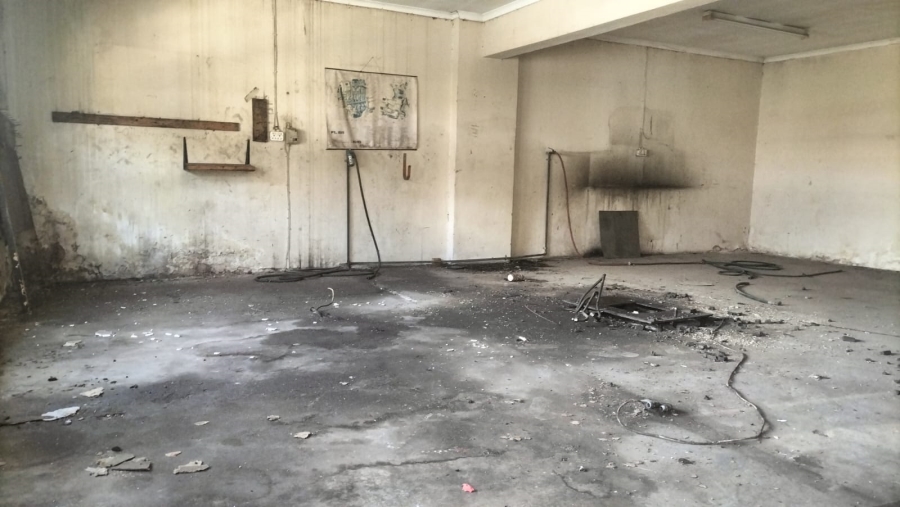 Commercial Property for Sale in Aureus Gauteng