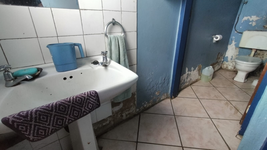 Commercial Property for Sale in Aureus Gauteng