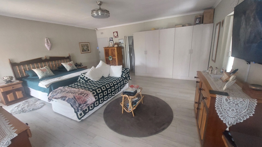 3 Bedroom Property for Sale in Helikonpark Gauteng