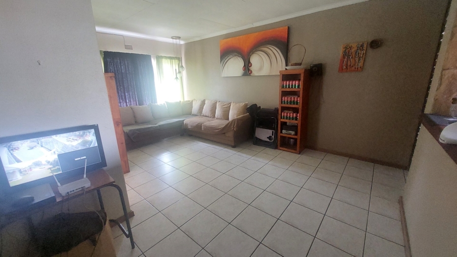 3 Bedroom Property for Sale in Helikonpark Gauteng