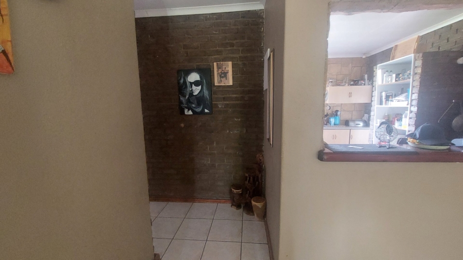 3 Bedroom Property for Sale in Helikonpark Gauteng