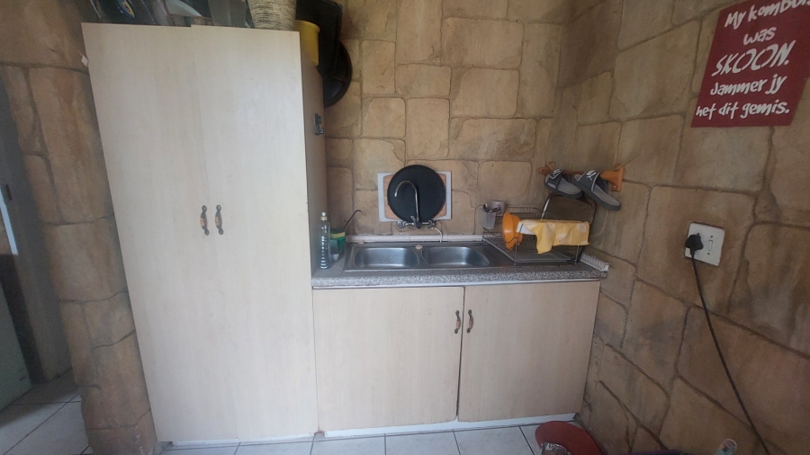 3 Bedroom Property for Sale in Helikonpark Gauteng