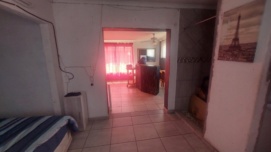 3 Bedroom Property for Sale in Helikonpark Gauteng