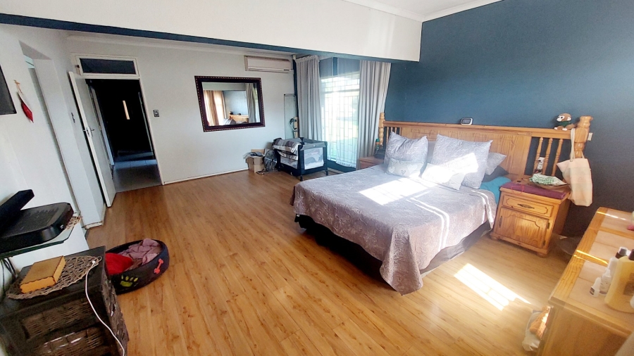 3 Bedroom Property for Sale in Helikonpark Gauteng