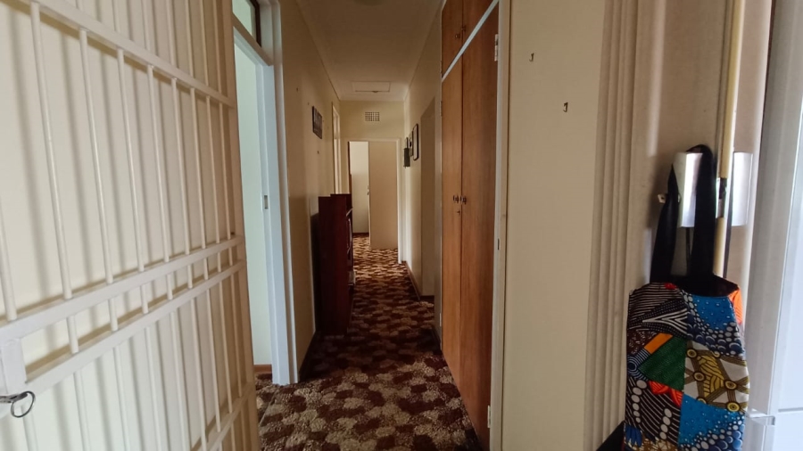 4 Bedroom Property for Sale in Greenhills Gauteng