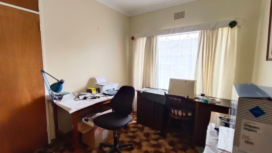 4 Bedroom Property for Sale in Greenhills Gauteng