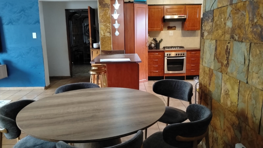 4 Bedroom Property for Sale in Greenhills Gauteng