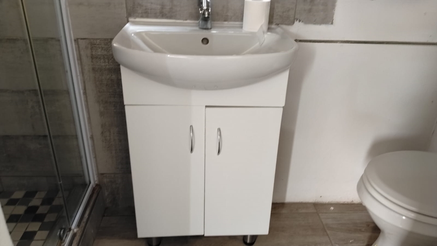 4 Bedroom Property for Sale in Greenhills Gauteng