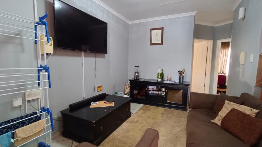2 Bedroom Property for Sale in Homelake Gauteng