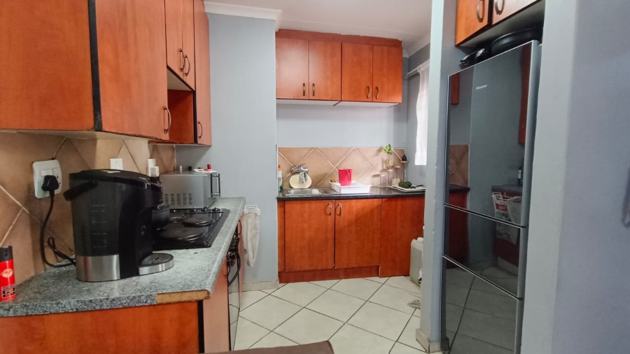 2 Bedroom Property for Sale in Homelake Gauteng