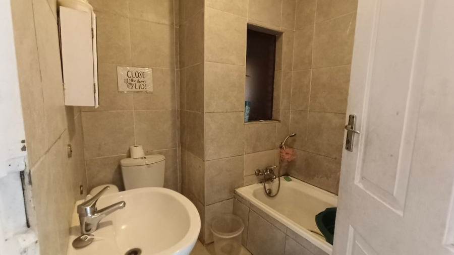 2 Bedroom Property for Sale in Homelake Gauteng