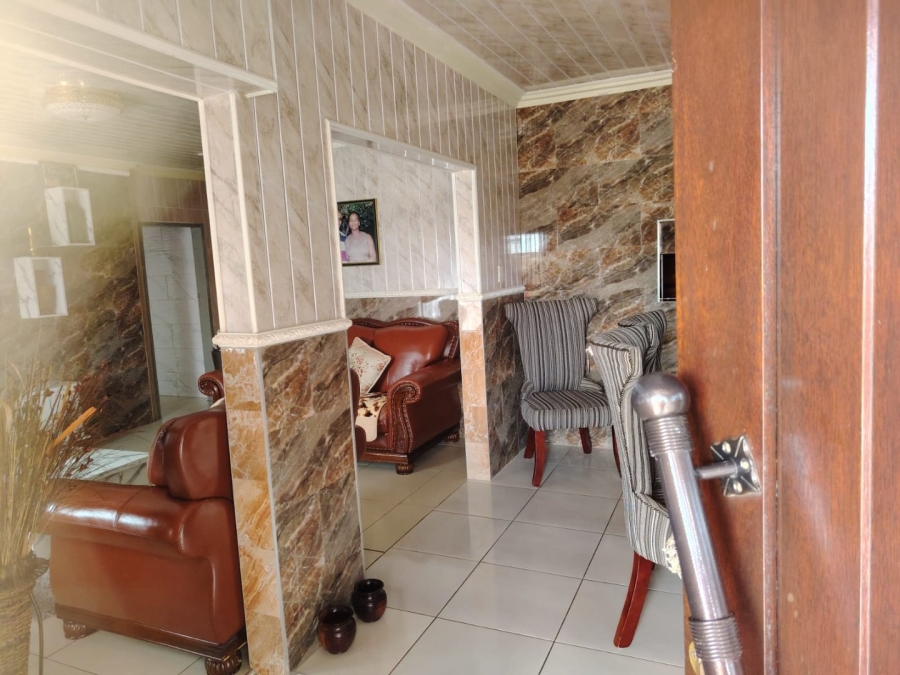 3 Bedroom Property for Sale in Finsbury Gauteng