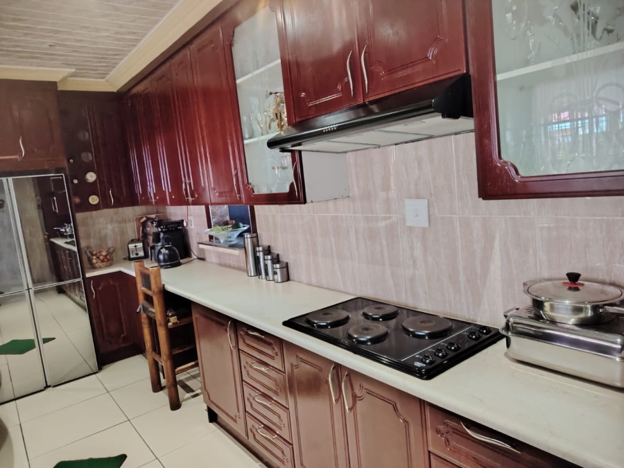 3 Bedroom Property for Sale in Finsbury Gauteng