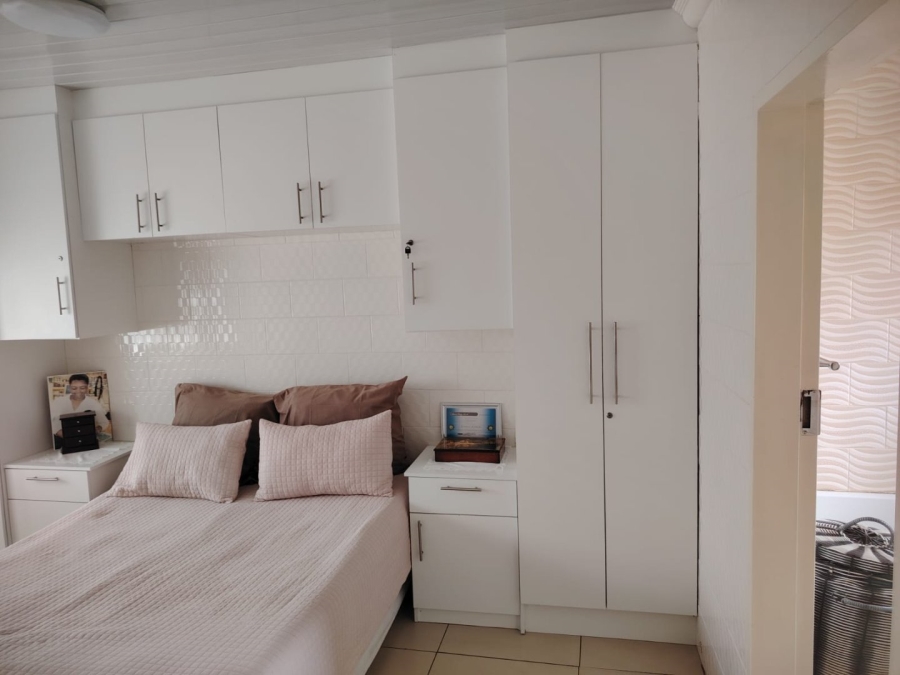 3 Bedroom Property for Sale in Finsbury Gauteng