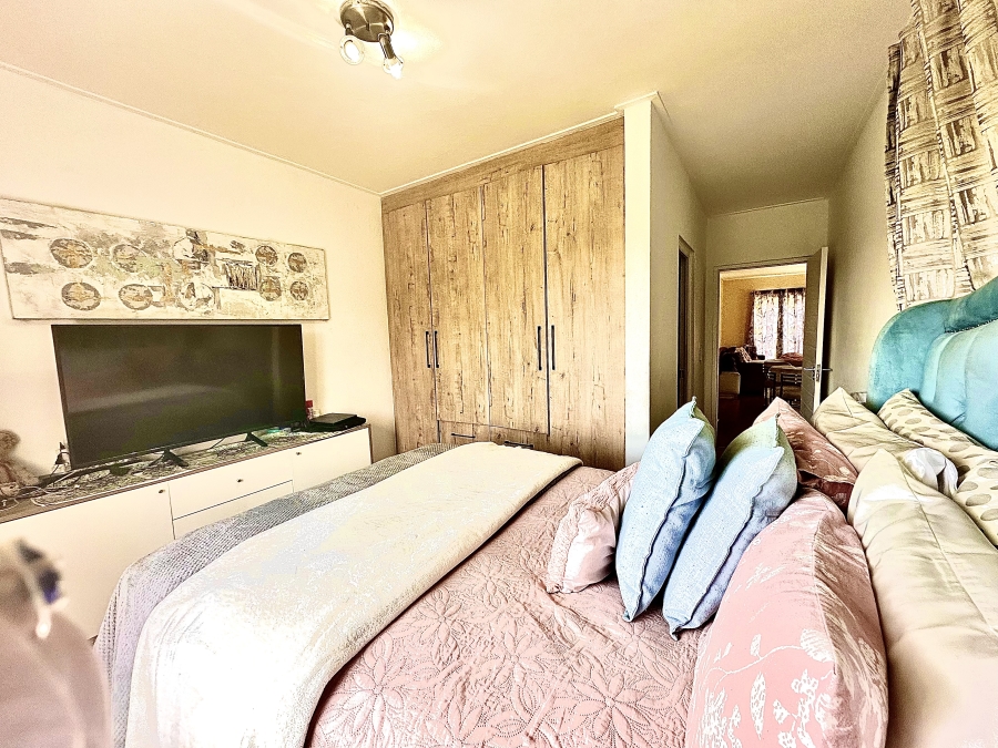 2 Bedroom Property for Sale in Jackal Creek Golf Estate Gauteng