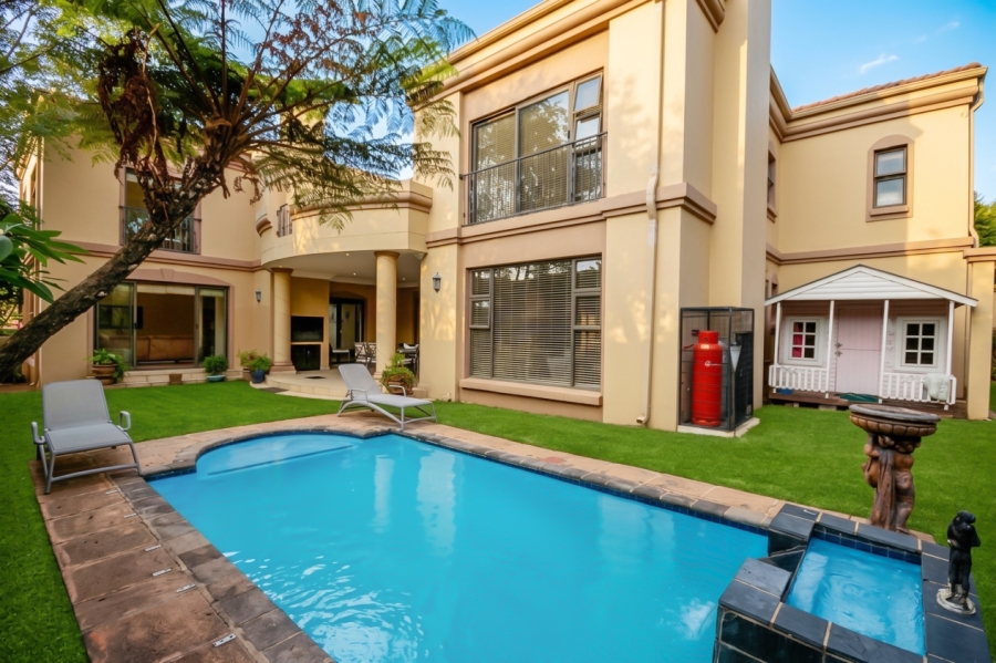 4 Bedroom Property for Sale in Morningside Gauteng