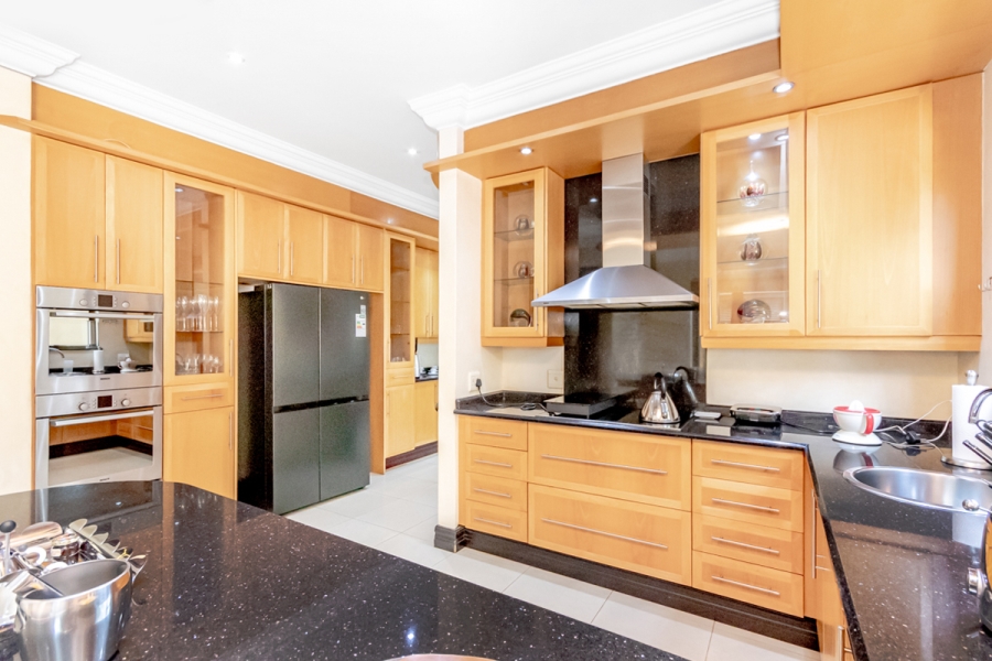 4 Bedroom Property for Sale in Morningside Gauteng