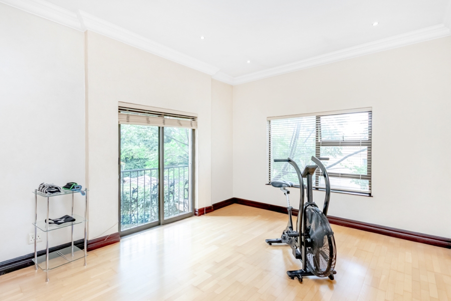 4 Bedroom Property for Sale in Morningside Gauteng