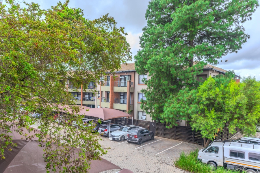 2 Bedroom Property for Sale in North Riding Gauteng