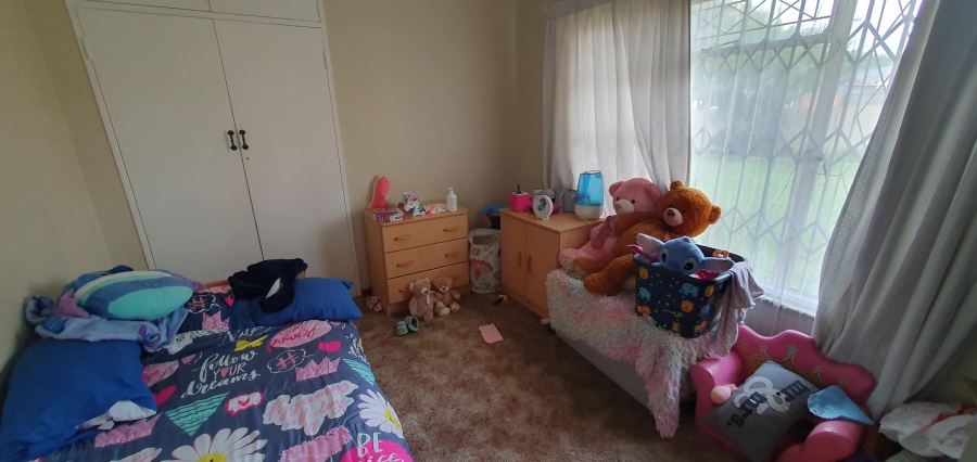 To Let 4 Bedroom Property for Rent in Verwoerdpark Gauteng